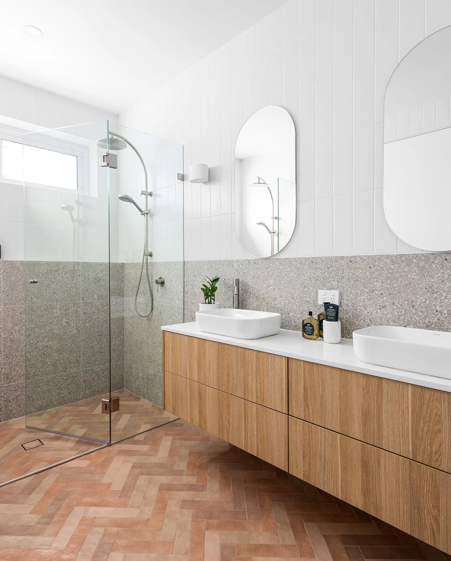 seaforth duplex bathroom